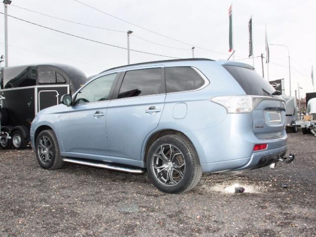 ATTELAGE MITSUBISHI OUTLANDER PHEV HYBRIDE