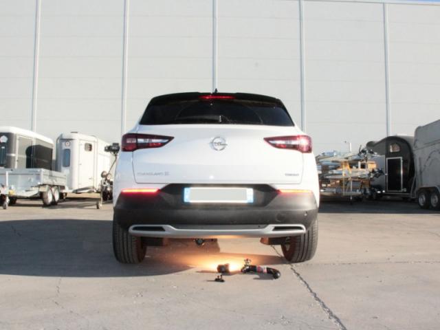 ATTELAGE OPEL GRANDLAND X