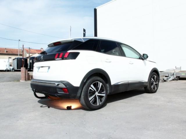 ATTELAGE PEUGEOT 3008 2 SUV