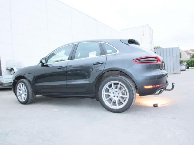 ATTELAGE PORSCHE MACAN