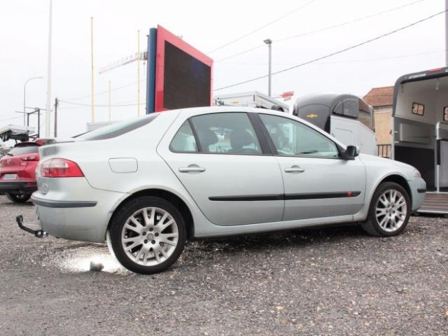 ATTELAGE RENAULT LAGUNA 2 BERLINE