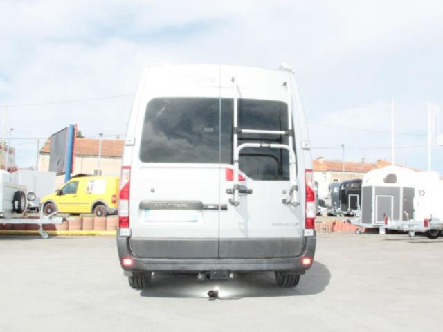 ATTELAGE RENAULT MASTER VAN AMENAGE