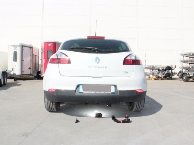 ATTELAGE RENAULT MEGANE 3 BERLINE