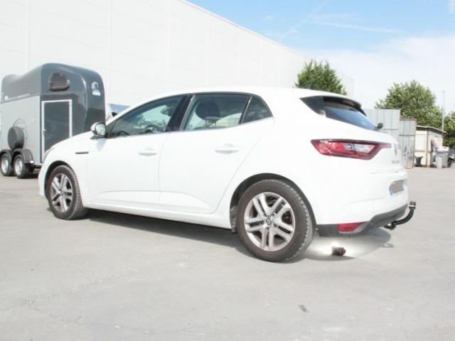 ATTELAGE RENAULT MEGANE 4 BERLINE