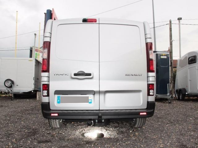 ATTELAGE RENAULT TRAFIC 3