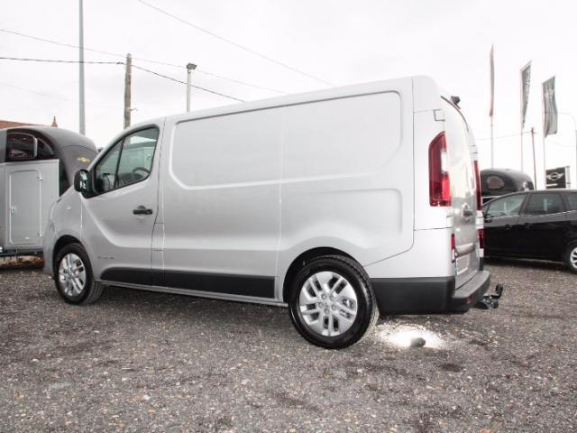 ATTELAGE RENAULT TRAFIC 3