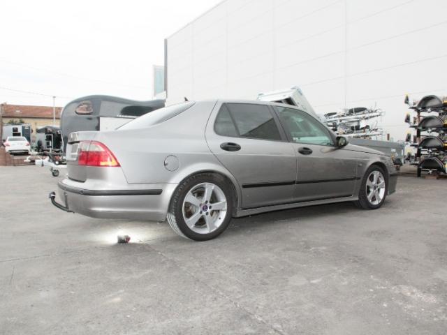 ATTELAGE SAAB 9-5