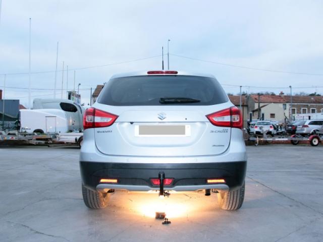 ATTELAGE SUZUKI SX4 S-CROSS