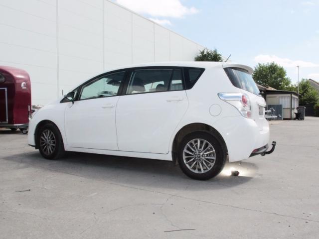 ATTELAGE TOYOTA VERSO AR2