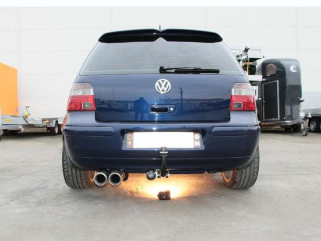 ATTELAGE VOLKSWAGEN GOLF 4 BERLINE