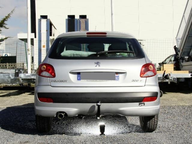 ATTELAGE PEUGEOT 206 +