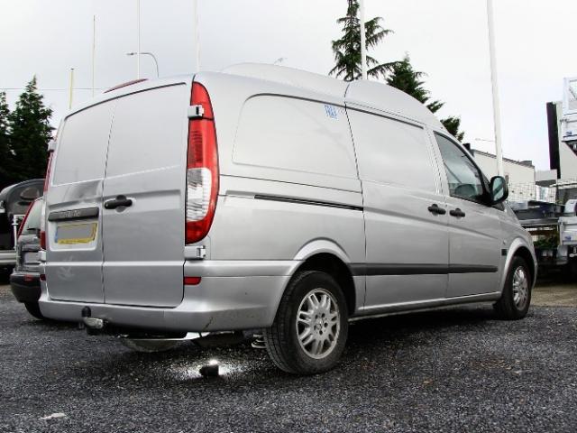 ATTELAGE MERCEDES VITO 2