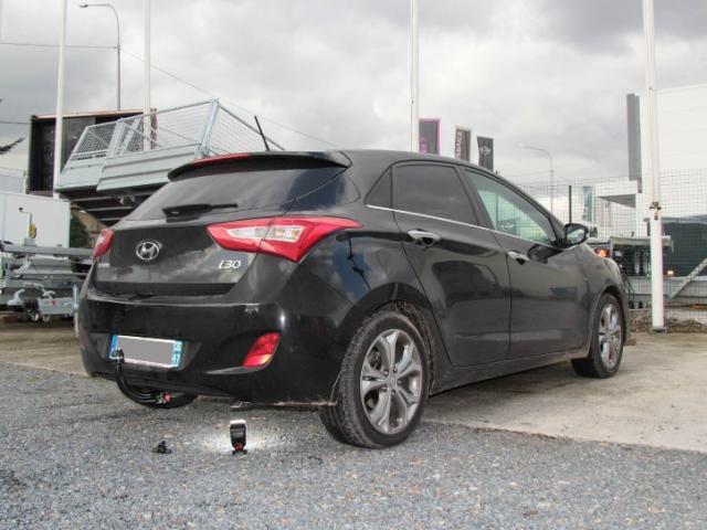 ATTELAGE HYUNDAI I30