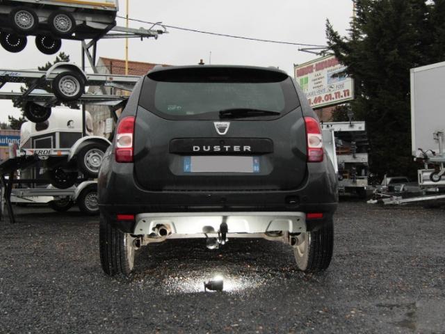 ATTELAGE DACIA DUSTER