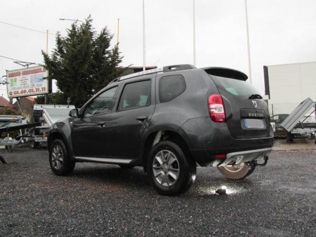 ATTELAGE DACIA DUSTER