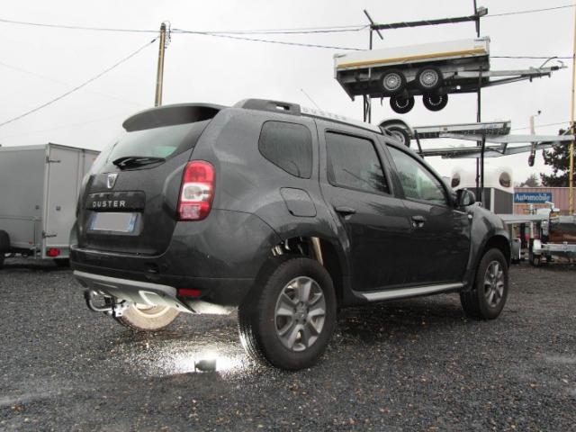 ATTELAGE DACIA DUSTER