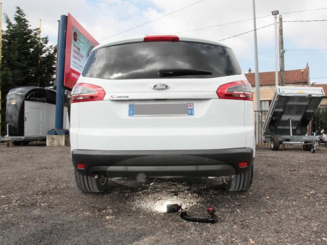 ATTELAGE FORD S MAX