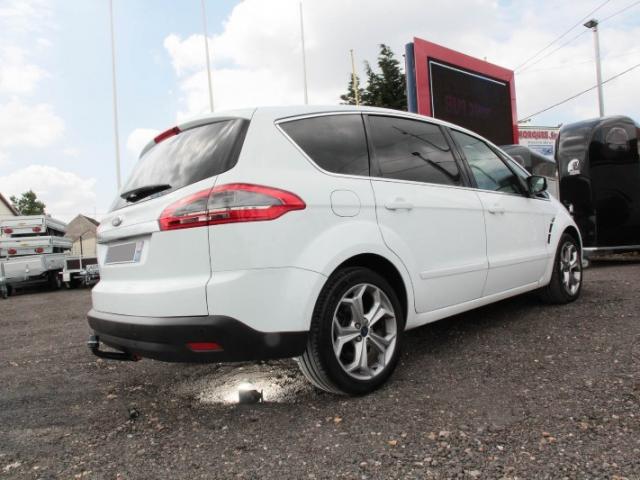 ATTELAGE FORD S MAX