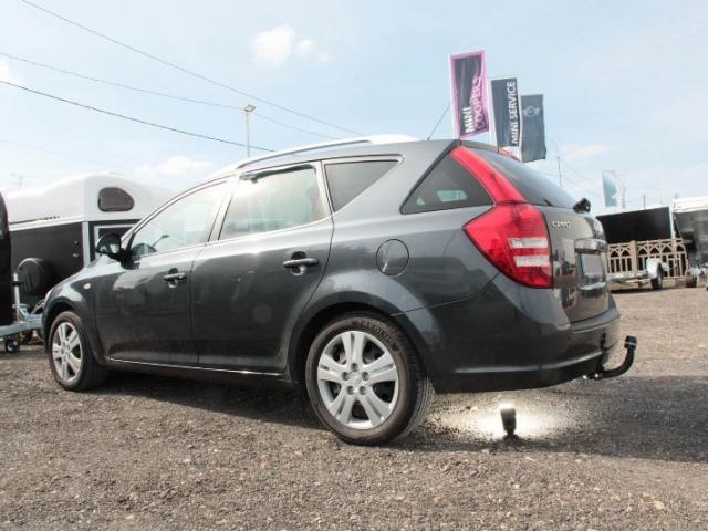 ATTELAGE KIA CEE'D BREAK