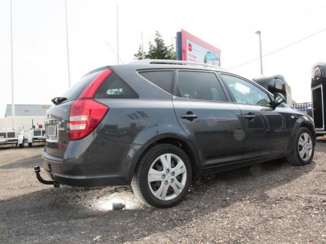 ATTELAGE KIA CEE'D BREAK