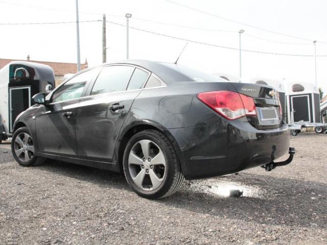 ATTELAGE CHEVROLET CRUZE