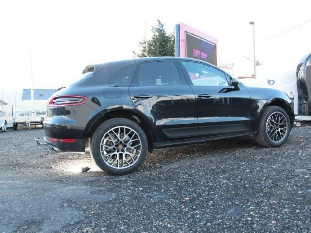 ATTELAGE PORSCHE MACAN