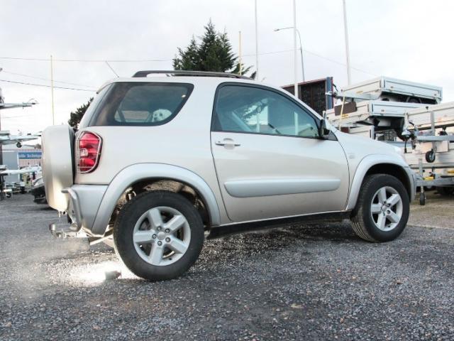 ATTELAGE TOYOTA RAV 4