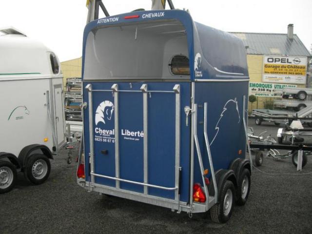 CHEVAL LIBERTE SERIE 2000 L