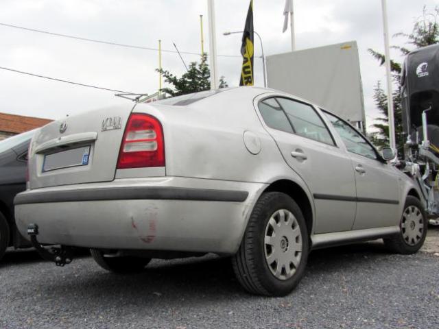 ATTELAGE SKODA OCTAVIA 1