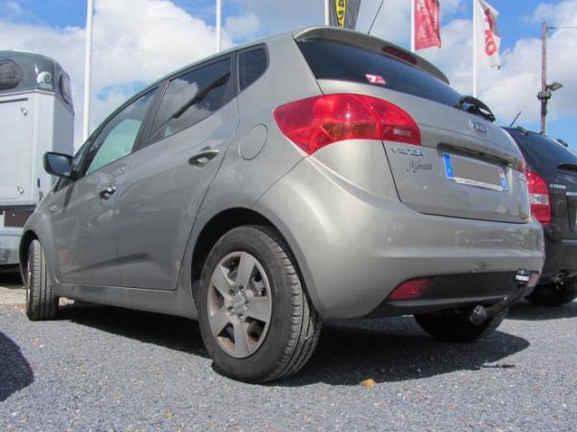 ATTELAGE KIA VENGA