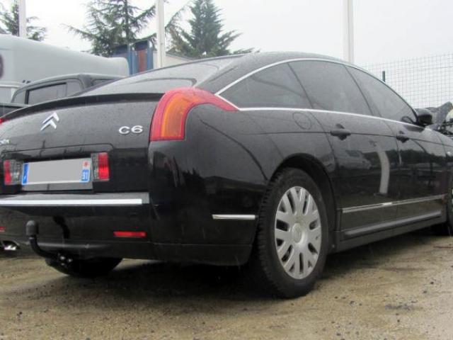 ATTELAGE CITROEN C6