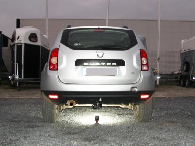 ATTELAGE DACIA DUSTER