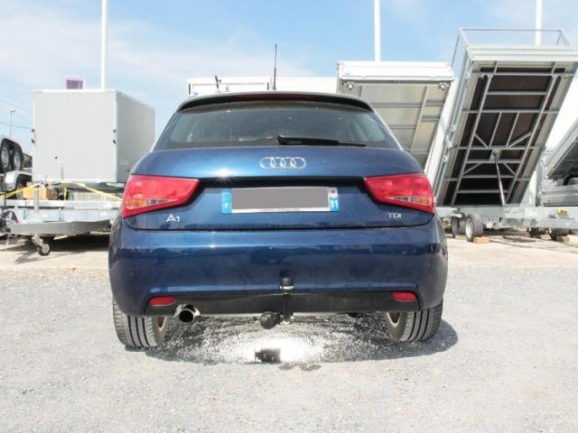 ATTELAGE AUDI A1