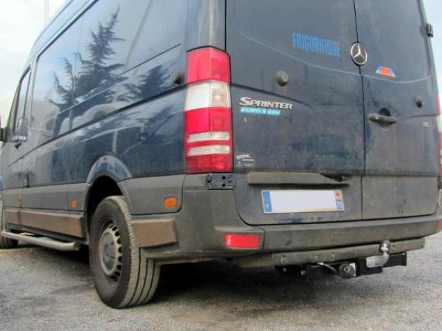 ATTELAGE MERCEDES SPRINTER