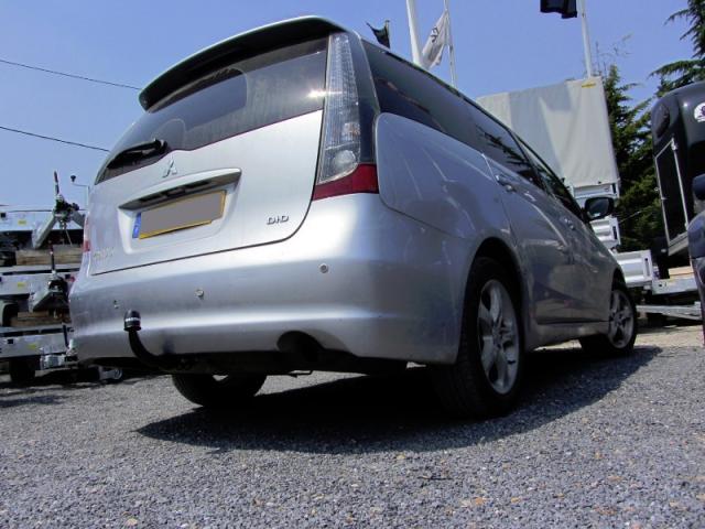 ATTELAGE MITSUBISHI GRANDIS