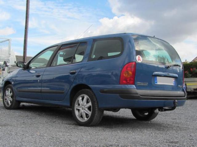 ATTELAGE RENAULT MEGANE 1 BREAK