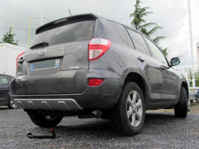 ATTELAGE TOYOTA RAV 4