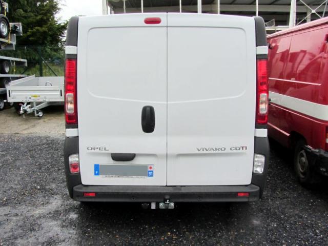 ATTELAGE OPEL VIVARO