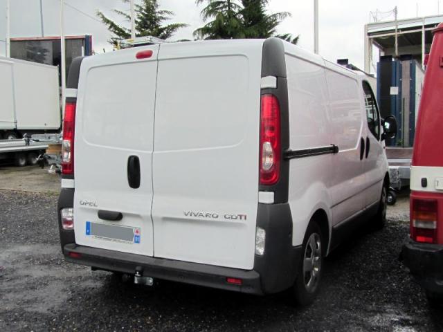 ATTELAGE OPEL VIVARO