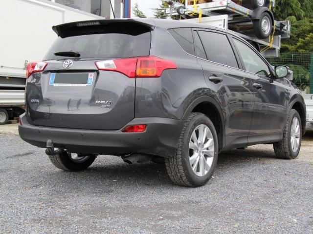 ATTELAGE TOYOTA RAV4 modèle 2013