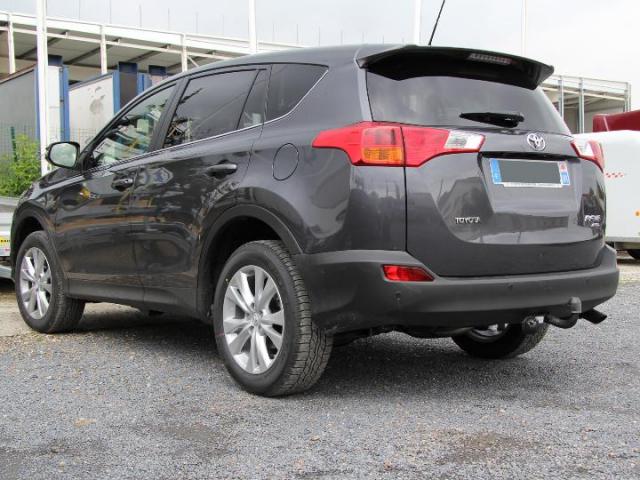 ATTELAGE TOYOTA RAV4 modèle 2013