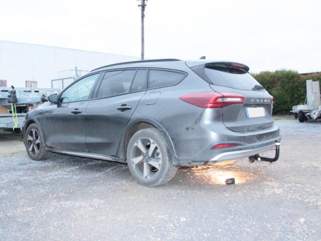 ATTELAGE FORD FOCUS 4 ACTIVE